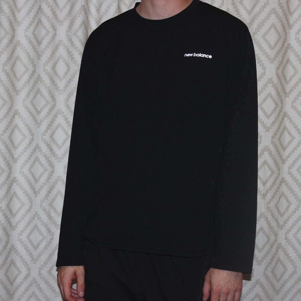 New balance black long sleeve